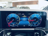 GLAクラス GLA200d 4マチック AMGライン 4WD 4WD サンルーフ