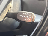 【クルーズコントロール】高速道路もラクラク走行。アクセルを離しても一定速度で走行ができ、長距離運転時の負担を軽減!加速・減速も簡単なスイッチ操作で調整できます。