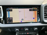 アウディのナビゲーションシステム『MMI(マルチメディアインターフェイス)』 ナビ・オーディオ・車両設定等すべての機能を司どっています。