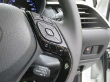 握りやすいハンドルで快適な運転をどうぞ。