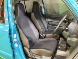 運転席の状態もグッド!年式・走行距離をほとんど感じさせない、大変きれいな室内です!