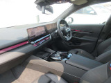 車内での喫煙歴も無くきれいな状態をキープしております。