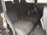ゆとりある広々とした車内空間は、ドライブを始め買い物やレジャーなど、幅広く活躍します。一人でもみんなとでもお出かけを楽しみましょう!