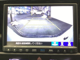 後方確認が便利なバックカメラ搭載、駐車時も安心です!!