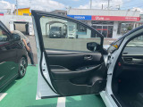 助手席ドア