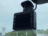 万が一の際の映像が記録できるドラレコも装備されてますよ(^^♪