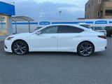 ES 300h Fスポーツ 