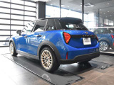 BMW、MINIファイナンス商品、BMW、MINI自動車保険、ドライブレコーダーの取り扱いも行っております。お車のことはすべて当社にお任せください。お問い合わせはフリーダイヤル【0120-419-603】まで!