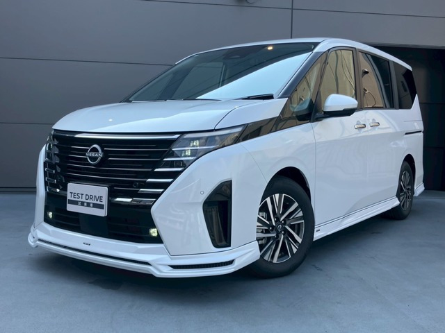 セレナ 2.0 ハイウェイスター V 