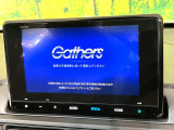 【純正8型ナビ】人気の純正ナビを装備しております。ナビの使いやすさはもちろん、オーディオ機能も充実!キャンプや旅行はもちろん、通勤や買い物など普段のドライブも楽しくなるはず♪