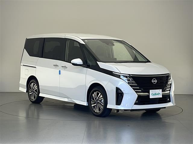 セレナ 1.4 e-POWER ハイウェイスター V 修復歴無し