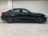 【ボディデザイン】スタイリングの美しさはプロポーションで決まります☆ショートオーバーハング☆ロング・ホイルベース☆ホフマイスター・キンク☆BMWはボディデザインの拘りを随所に取り込んでおります!