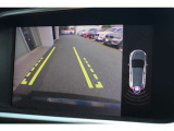 バックカメラを搭載しており、駐車時に後方がリアルタイム映像で確認できます。