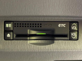 【ETC】高速道路の料金所をストレスなく通過!話題のスポットやサービスエリアに多い「スマートIC」利用時は必須のアイテムです。当店でセットアップを実施、ご納車当日からすぐにご利用いただけます!