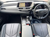 ES 300h Fスポーツ 