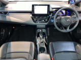 カローラ 1.8 ハイブリッド W×B E-Four 4WD 