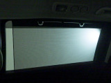 ●2列目大型ロールサンシェード●