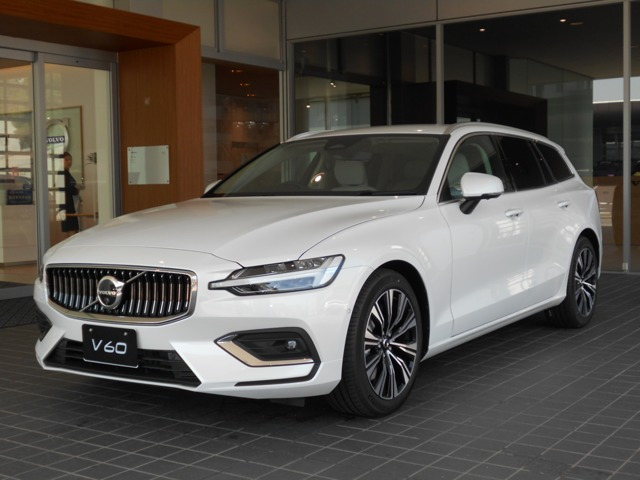 V60ウルトラ B4