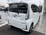 全国のトヨタディーラーにて保証が受けられるロングラン保証が1年間無料でつきます。別途費用にて3年間に延長できます。