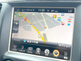 ●純正ナビ:一体感のあるナビは、高級感ある車内を演出してくれます。オーディオ機能も充実しておりますので、運転もより楽しめます♪