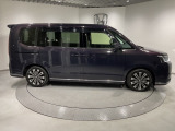 車両状態証明書付き車両です。車両状態を検査員が評価をし、結果を点数で表示しております。1台1台プロの目で事細かにチェックしている車両ですので、ご安心してお買い求めしていだけます。