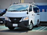 ディーラーオプションのメモリーナビ・地デジTV・バックビューモニター・ETC・エマージェンシーブレーキ・LDW(車線逸脱防止警報)・VDC(横滑り防止装置)・リモコンキー&集中ドアロック等など!