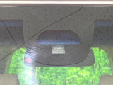 【シティブレーキアクティブシステム】低速走行中に前方の車両等を認識し、衝突しそうな時は警報とブレーキで衝突回避と被害軽減をアシスト。より安全にドライブをお楽しみいただけます。