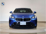 【キドニーグリル】BMWは約90年もの間、ほぼ全ての車両にひと目でBMWだと分かるこの特徴的なフロントグリルが備えられ、デザイン・アイコンとして親しまれてきました。