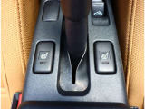 自社整備工場から板金工場、保険やローン等お車に関してはフルサポート!楽しいカーライフのお手伝いをぜひお任せください!自社板金工場・に加え、運輸支局認証工場にて、しっかり点検整備させて頂いております。