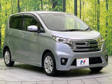 大好評のボディコーティング「弾スプラッシュコート」もご納車までに施工可能。通常のガラスコートと異なる、耐久年数6年の無機質ガラスコーティングが、ボディをキレイな状態に保ってくれます。