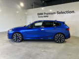 MパフォーマンスモデルはBMW M社が開発したハイパフォーマンスモデルです。公道での快適性も重視した設計となり、サーキット走行にフォーカスしたMモデルよりもコンフォート性に優れます。