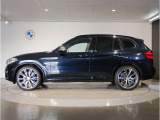 ☆BMWは自動車メーカーとしてのアイデンティティ…BMWらしさを守るため頑なに前後重量配分50:50にこだわり続けています☆