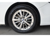 純正16インチアルミホイール タイヤサイズは205/55R16
