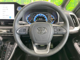 【純正革巻きステアリング】上質な革を使用することで、手にしっかり馴染みとても運転しやすいハンドルです♪