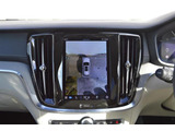 360°モニタ-が付いており、駐車も楽々です。