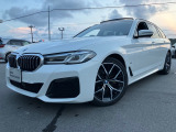 BMWの代名詞とも言えるキドニーグリル!アクティブ・エア・ストリームを採用し最先端の空力性能を実現しました。