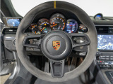 レーダー探知機装備車です