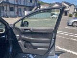 ご購入後のアフターフォローもお任せください。自社東北運輸局指定工場完備。車検・整備・オイル交換・タイヤ交換等何でもお任せください。