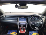 お車選びをお楽しみ頂けるよう、在庫車の展示スペースを十分に確保しております。