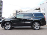 エスカレード プレミアム 4WD 