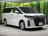 大好評のボディコーティング「弾スプラッシュコート」もご納車までに施工可能。通常のガラスコートと異なる、耐久年数6年の無機質ガラスコーティングが、ボディをキレイな状態に保ってくれます。