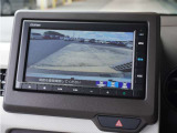 ◆バックカメラ◆リバースにするだけで映ります、後方の安全確認や、狭い駐車場での車庫入れ、雨の日や夜間など視界の悪い時に便利です!安全にバックする為には欠かせない装備です。