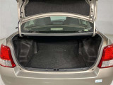 ☆充分なお荷物がお積み頂けるトランクルーム♪見た目より広いです