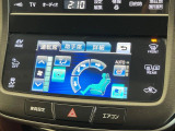 【シートベンチレーション】夏場は涼しい風でお尻や背中の熱やムレを防ぎ、冬はエアコンよりも早く温まってポカポカに!季節を問わず快適に過ごせます。