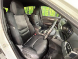 運転席シート廻りは使用感も少なく、良好な状態となっています。丁寧に使われていたことがよくわかりますね。