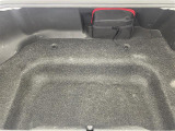 【トランク】積み込みやすくて、たっぷり積める荷室です。シートアレンジできるものは、乗車人数と荷物の量や大きさによってシートを動かすことができるので、より快適なドライブが可能です!