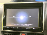 【大画面ナビ】人気の大型9インチナビを装備。存在感のある大画面はインパクト大!ナビ利用時のマップ表示は見やすく、テレビやDVDは臨場感がアップ!いつものドライブがグッと楽しくなります♪