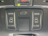 【パワーバックドア】スマートキーや運転席のボタンを押すだけでリアゲートが自動で開閉します!荷物を持っている時や、高い位置にあるバックドアを閉める際に便利な機能です♪