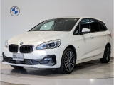 218dGTが入庫いたしました!!ボディーカラーアルピンホワイトのお車です!!