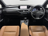 UX 250h バージョンL 本革シート サンルーフ